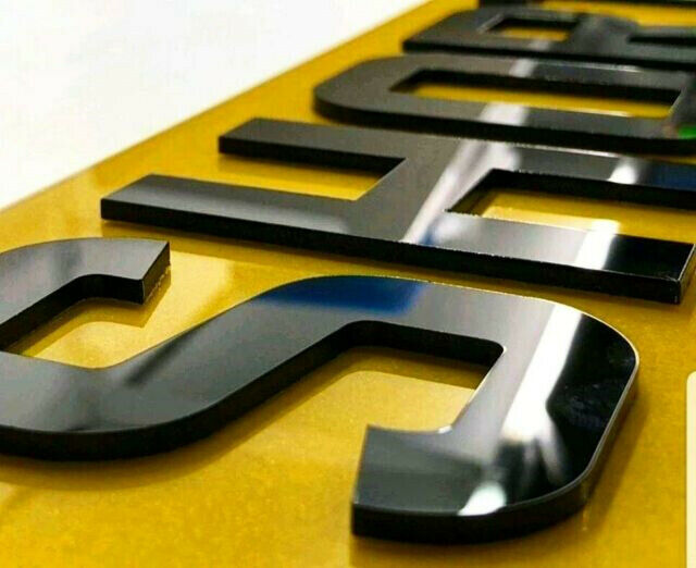 Premium number plate lettering